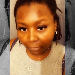 Meet your Posher, Deedra